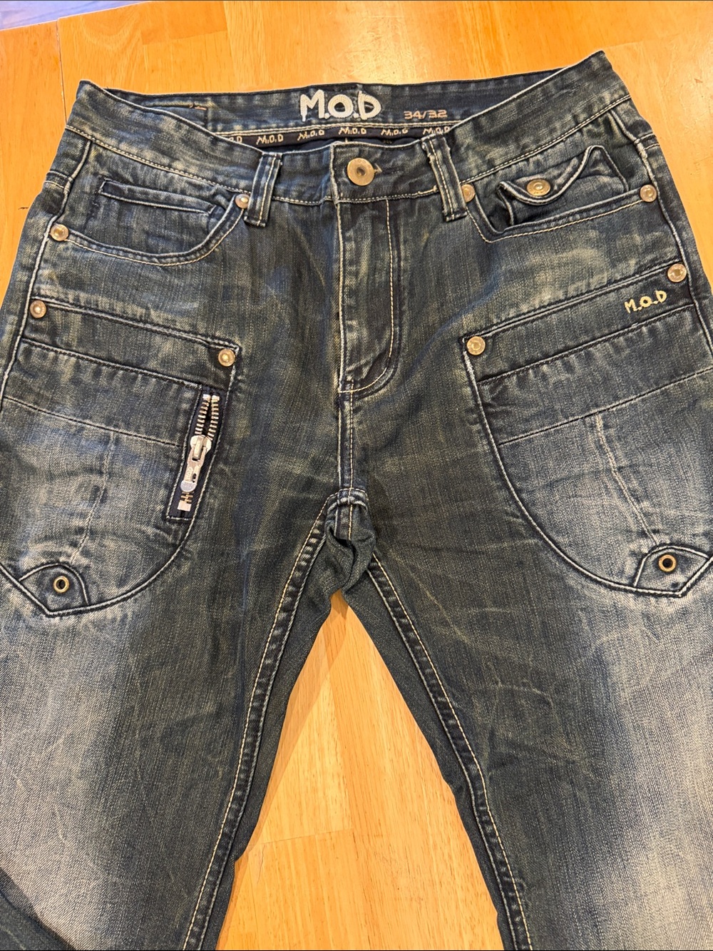 Men's Relaxed Washed Blue Cargo Jeans